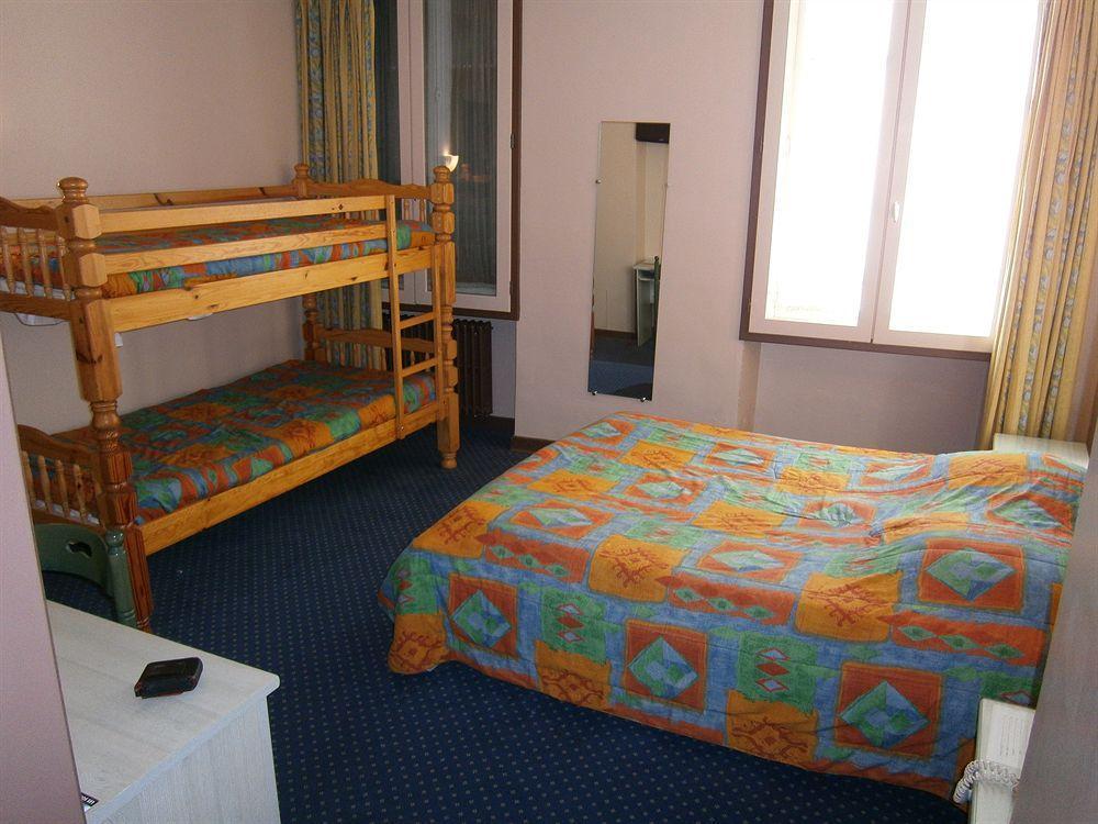 Logis Hotel Saint Jacques 발랑스 외부 사진