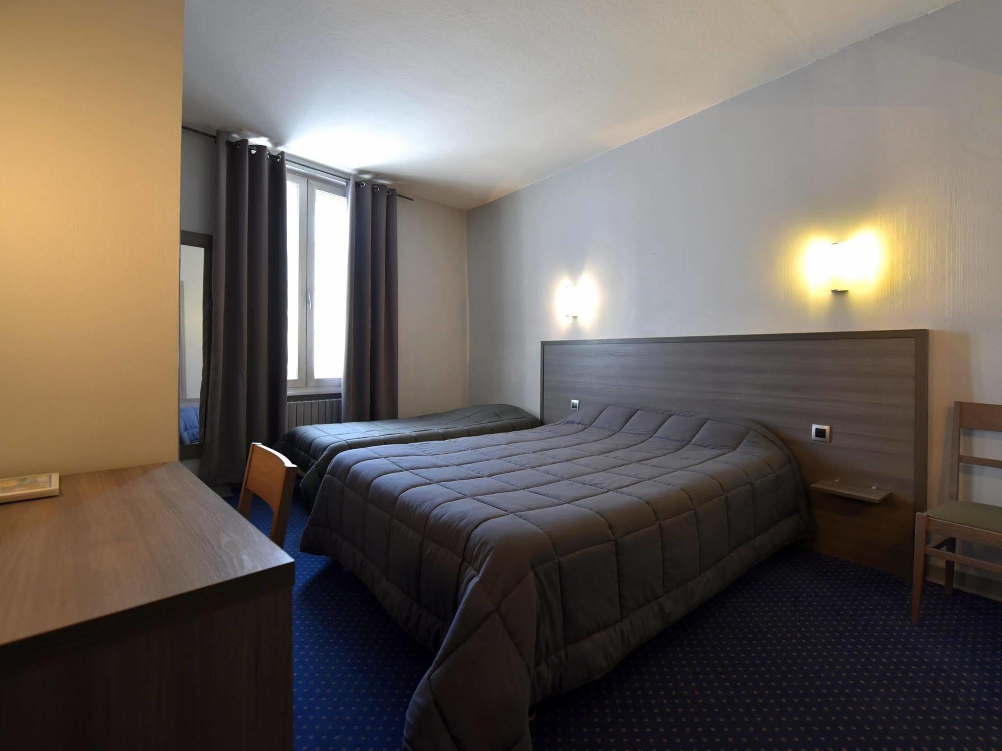 Logis Hotel Saint Jacques 발랑스 외부 사진