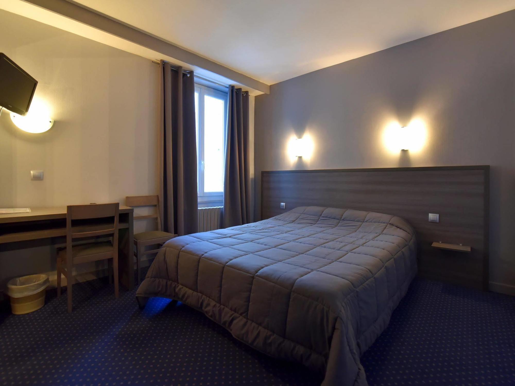 Logis Hotel Saint Jacques 발랑스 외부 사진