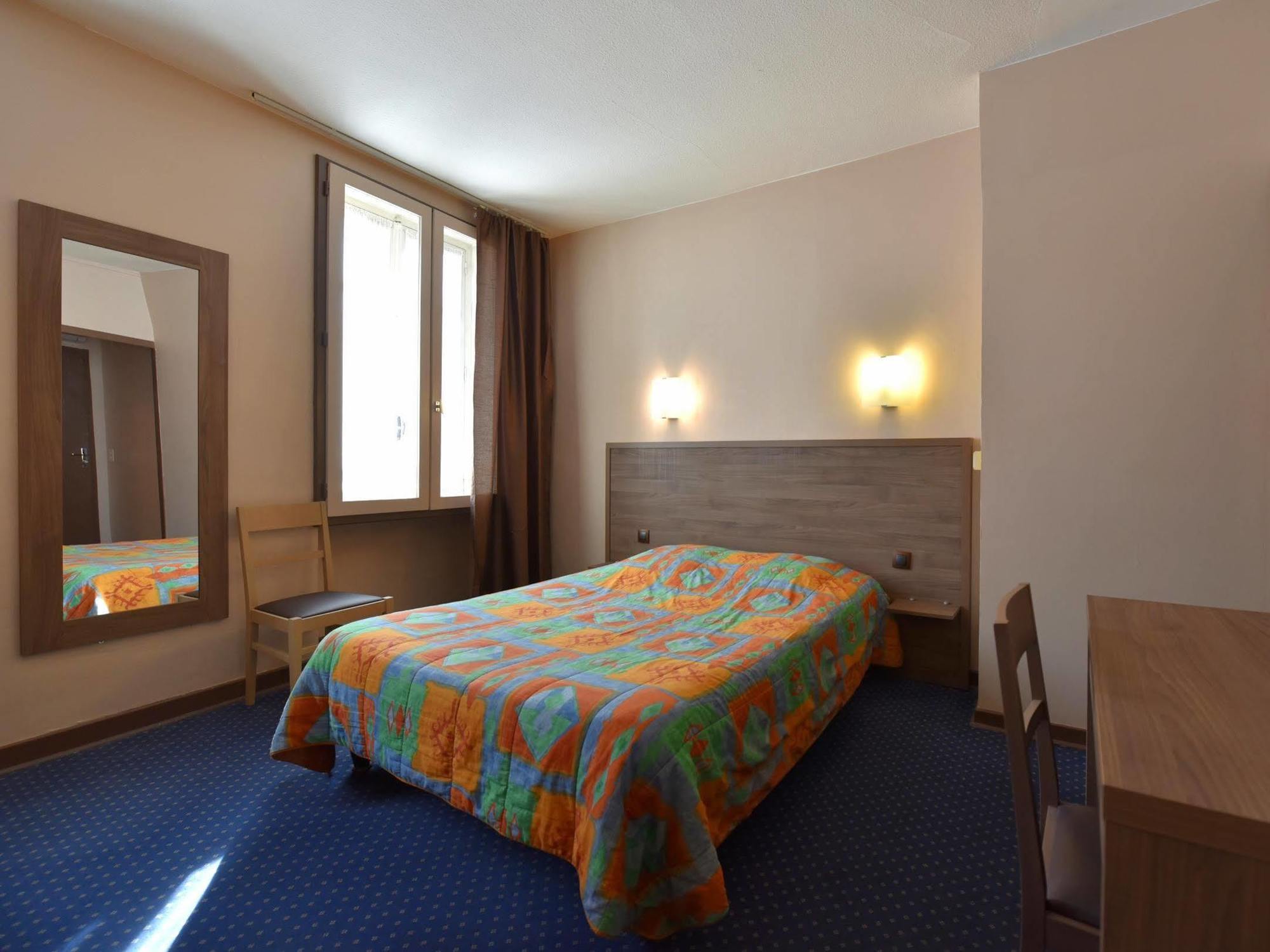 Logis Hotel Saint Jacques 발랑스 외부 사진